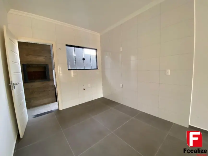 Foto 4 de Casa com 2 quartos à venda, 58m2 em Itapoa - SC