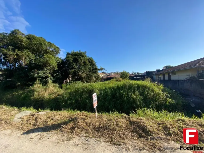 Foto 4 de Terreno / Lote à venda, 360m2 em Itapoa - SC