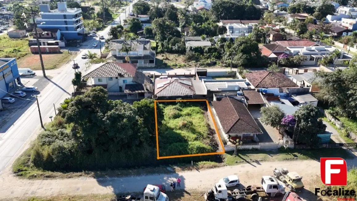 Foto 3 de Terreno / Lote à venda, 360m2 em Itapoa - SC