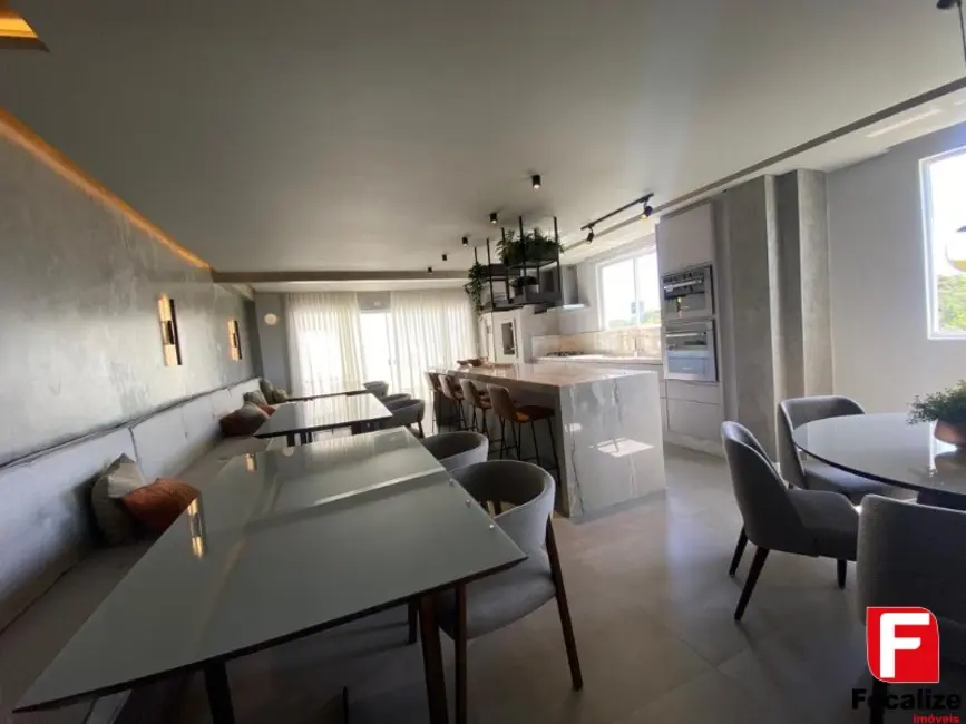 Foto 9 de Apartamento com 3 quartos à venda, 136m2 em Itapoa - SC