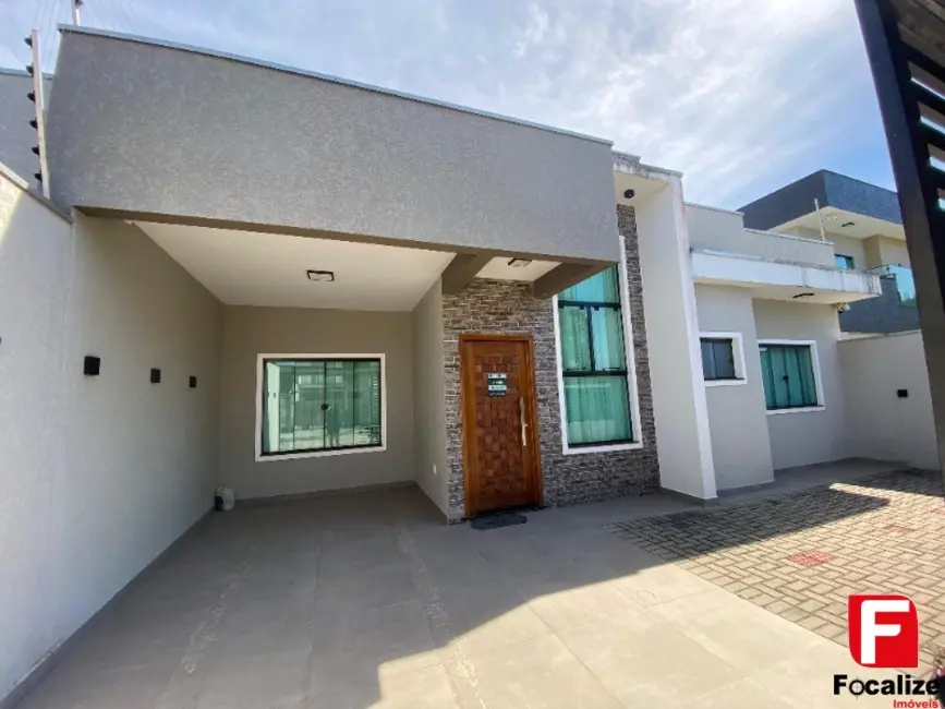 Foto 1 de Casa com 3 quartos à venda, 182m2 em Itapoa - SC