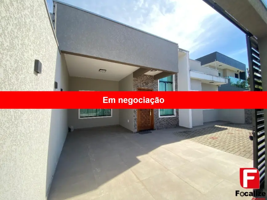 Foto 1 de Casa com 3 quartos à venda, 92m2 em Itapoa - SC