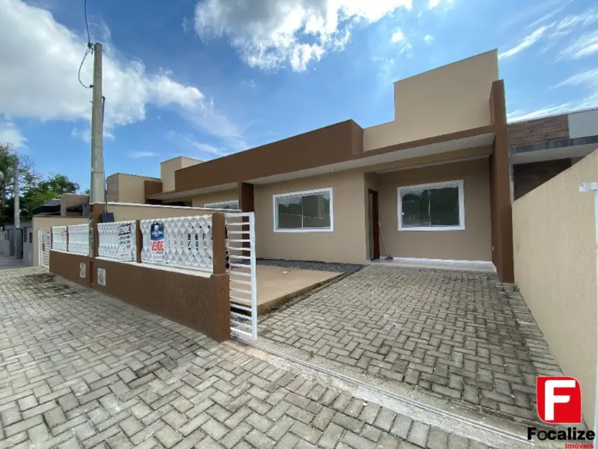 Foto 1 de Casa com 2 quartos à venda, 56m2 em Itapoa - SC
