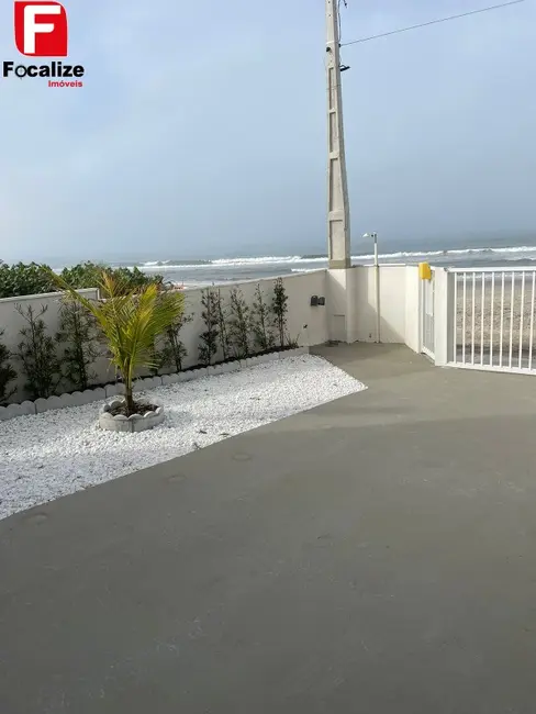 Foto 8 de Casa com 5 quartos à venda, 144m2 em Itapoa - SC