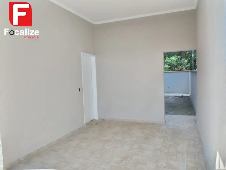Foto 4 de Casa com 3 quartos à venda, 120m2 em Itapoa - SC