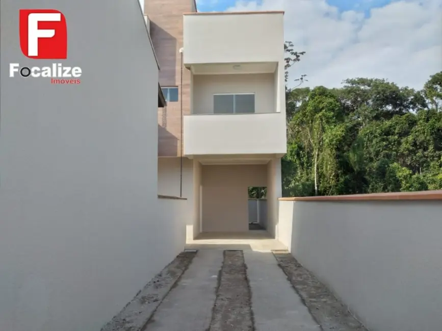 Foto 2 de Casa com 3 quartos à venda, 120m2 em Itapoa - SC