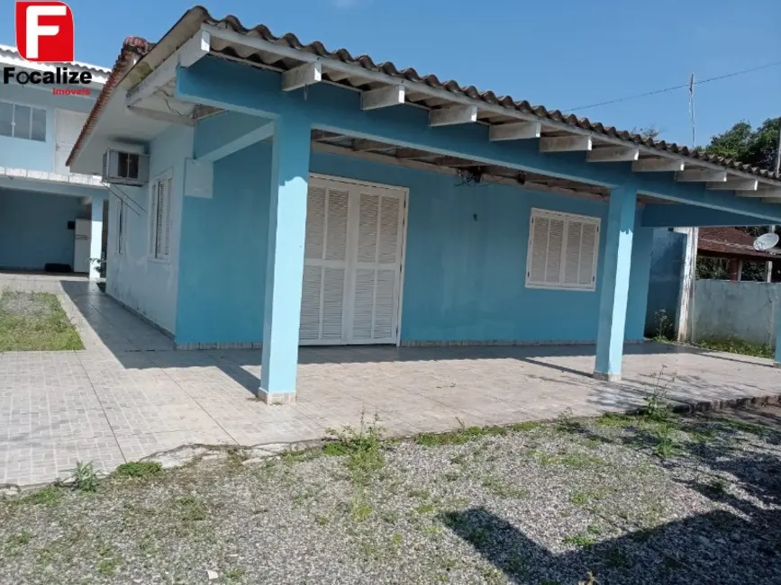 Foto 2 de Casa com 6 quartos à venda, 196m2 em Itapoa - SC