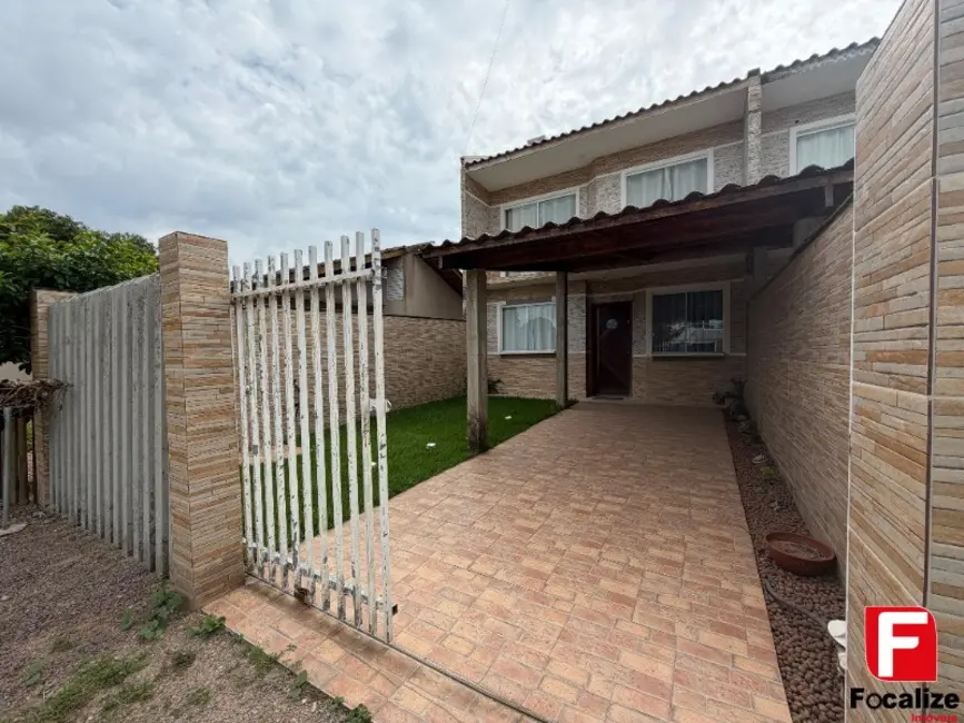 Casa com 3 quartos para alugar, 110m2 em Itapoa - SC - imagem 1 Foto 1 de Casa com 3 quartos para alugar, 110m2 em Itapoa - SC