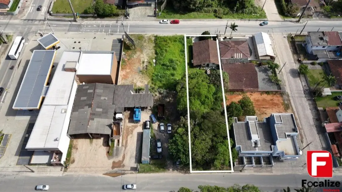 Foto 2 de Terreno / Lote à venda, 960m2 em Itapoa - SC