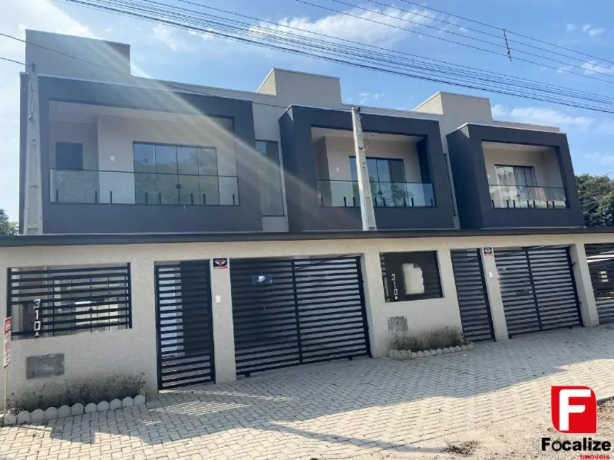 Foto 2 de Casa com 3 quartos à venda, 125m2 em Itapoa - SC