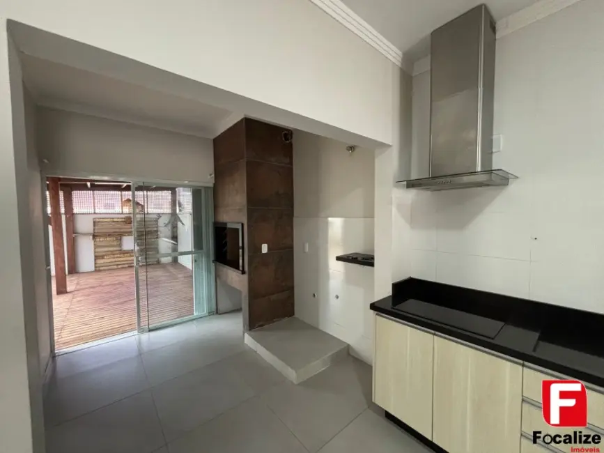 Foto 9 de Casa com 2 quartos à venda, 96m2 em Itapoa - SC