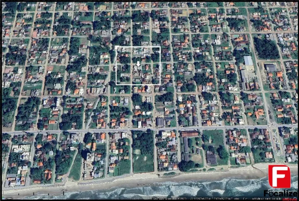 Foto 1 de Casa com 2 quartos à venda, 96m2 em Itapoa - SC