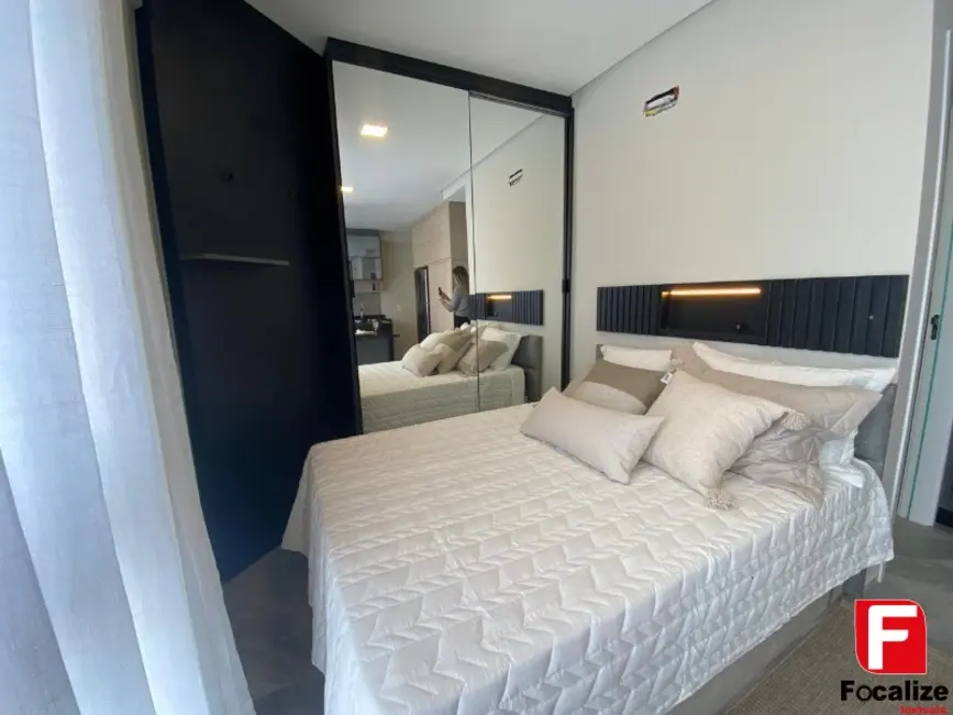 Foto 7 de Apartamento com 1 quarto à venda, 84m2 em Itapoa - SC