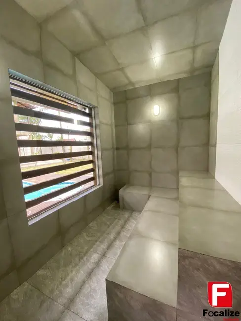 Foto 9 de Casa com 5 quartos à venda, 350m2 em Itapoa - SC