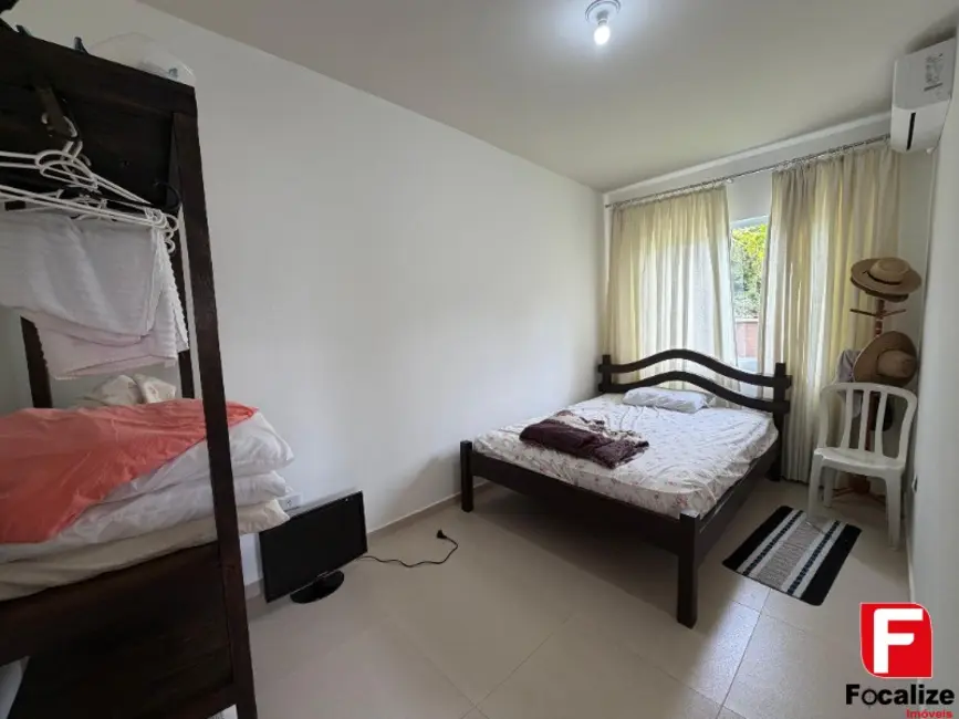 Foto 5 de Casa com 2 quartos à venda, 51m2 em Itapoa - SC