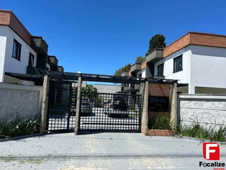 Foto 3 de Casa com 3 quartos à venda, 88m2 em Itapoa - SC