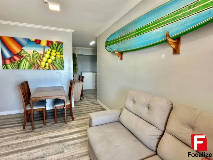 Foto 2 de Apartamento com 3 quartos à venda, 77m2 em Itapoa - SC