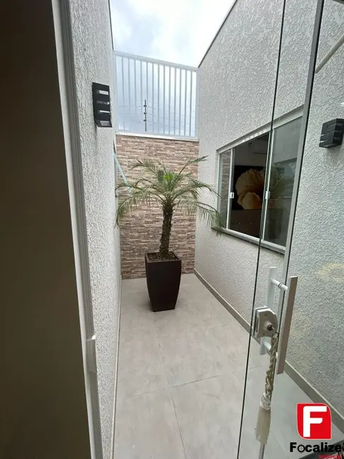 Foto 7 de Casa com 3 quartos à venda, 90m2 em Itapoa - SC