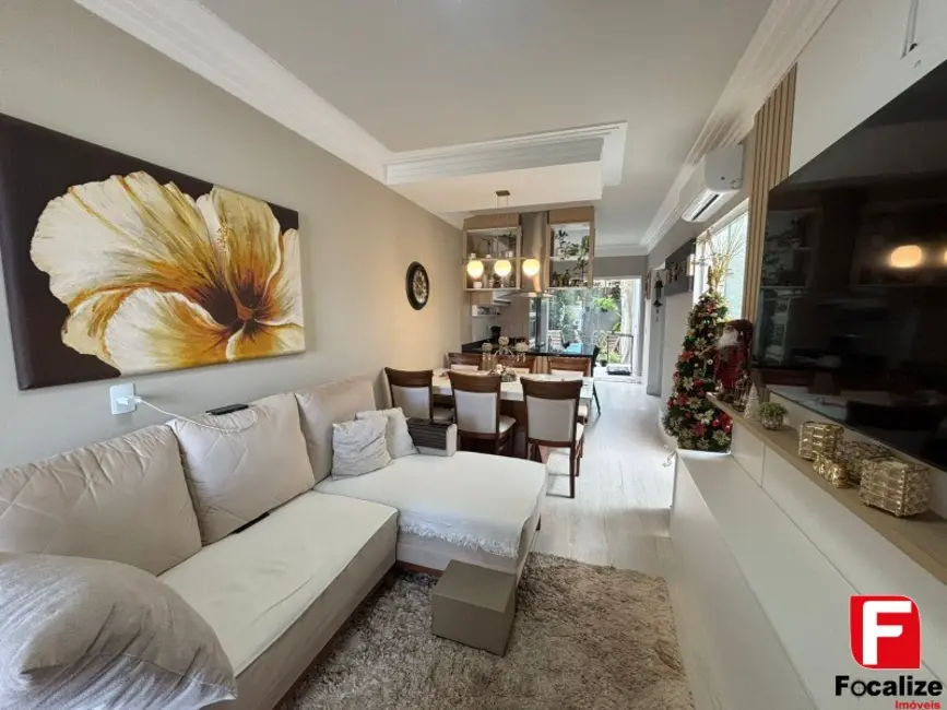 Foto 8 de Casa com 3 quartos à venda, 90m2 em Itapoa - SC