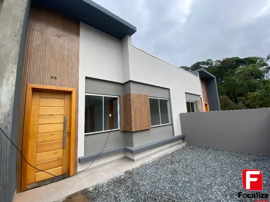 Foto 4 de Casa com 2 quartos à venda, 47m2 em Itapoa - SC