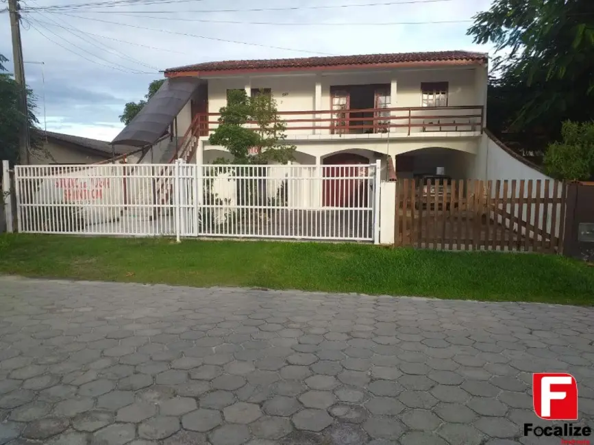 Foto 1 de Casa com 3 quartos à venda, 293m2 em Itapema do Norte, Itapoa - SC