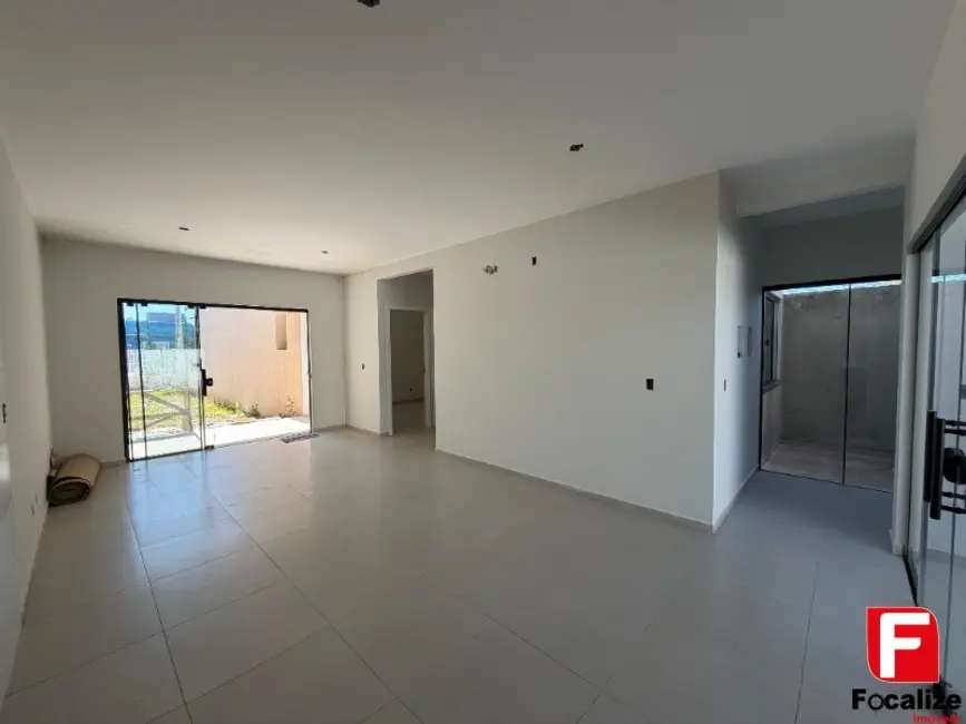 Foto 1 de Casa com 3 quartos à venda, 94m2 em Itapoa - SC