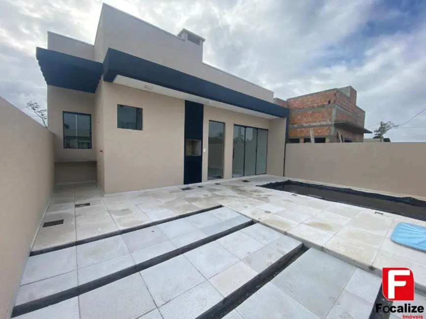 Foto 2 de Casa com 3 quartos à venda, 75m2 em Itapoa - SC