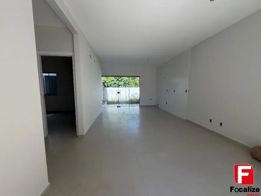 Foto 3 de Casa com 3 quartos à venda, 94m2 em Itapoa - SC