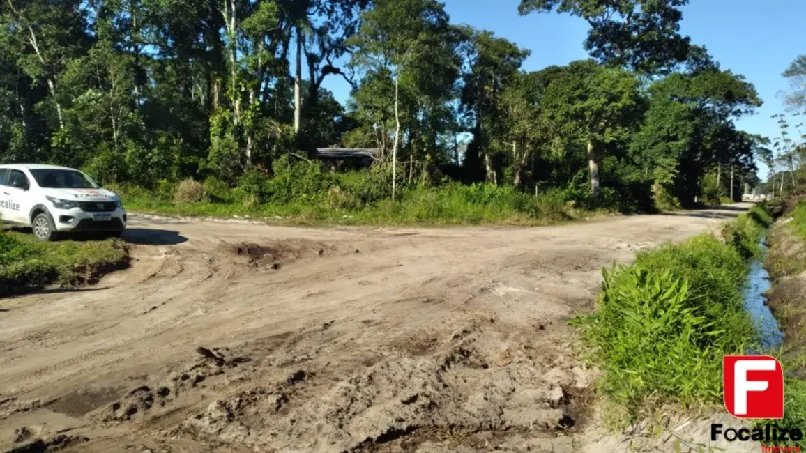 Foto 3 de Terreno / Lote à venda, 402m2 em Itapoa - SC