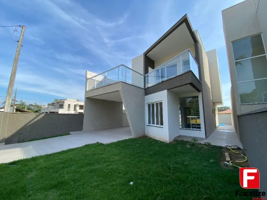 Foto 1 de Casa com 3 quartos à venda, 187m2 em Itapoa - SC