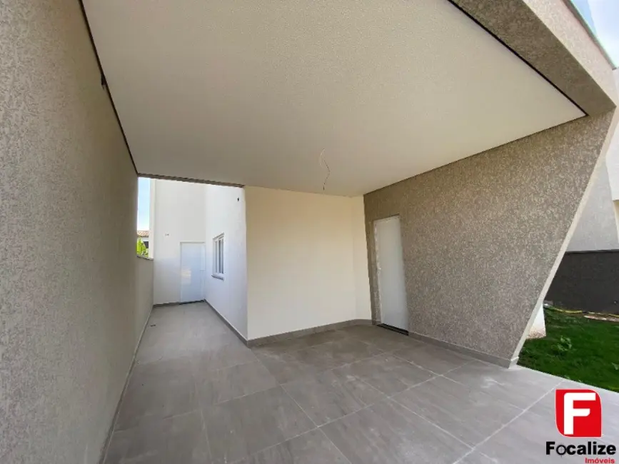 Foto 5 de Casa com 3 quartos à venda, 187m2 em Itapoa - SC