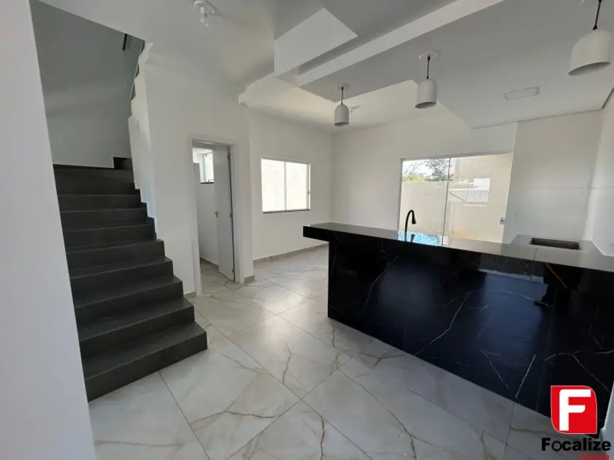 Casa com 2 quartos à venda, 99m2 em Itapoa - SC - imagem 5 Foto 5 de Casa com 2 quartos à venda, 99m2 em Itapoa - SC