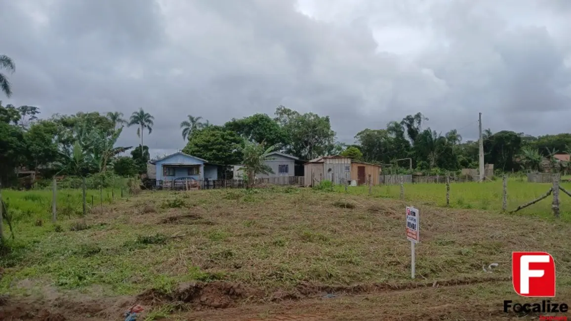 Foto 1 de Terreno / Lote à venda, 336m2 em Itapoa - SC