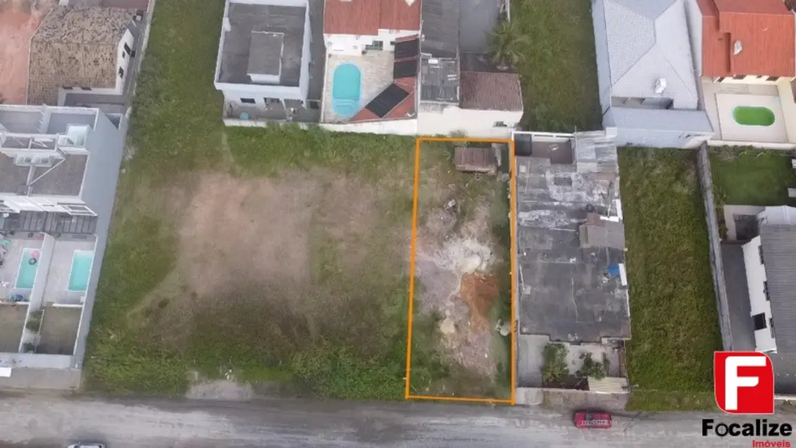 Foto 2 de Terreno / Lote à venda, 360m2 em Itapoa - SC
