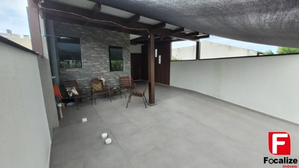 Foto 1 de Casa com 3 quartos à venda, 77m2 em Itapoa - SC