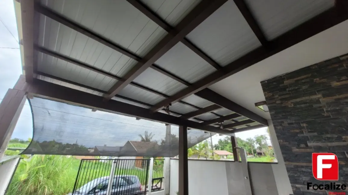 Foto 4 de Casa com 3 quartos à venda, 77m2 em Itapoa - SC