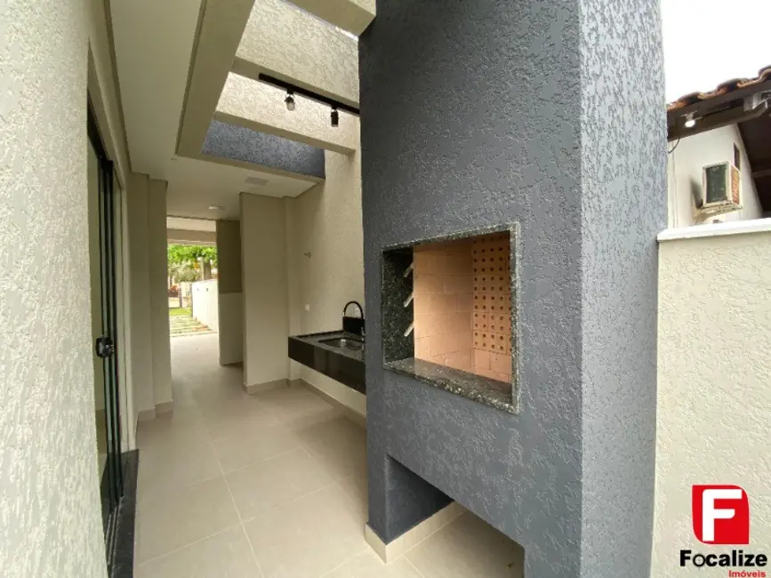 Foto 6 de Casa com 3 quartos à venda, 101m2 em Itapoa - SC