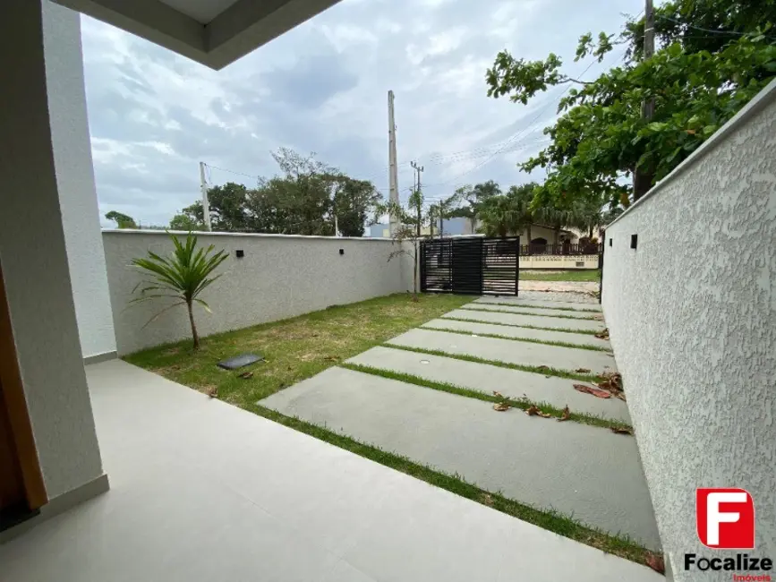 Foto 2 de Casa com 3 quartos à venda, 101m2 em Itapoa - SC