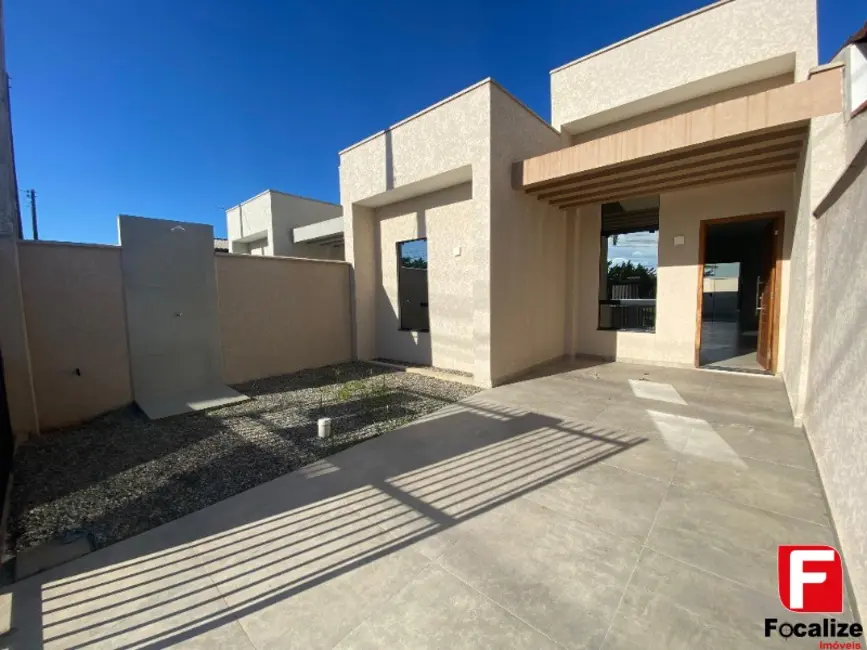 Foto 1 de Casa com 3 quartos à venda, 78m2 em Itapoa - SC
