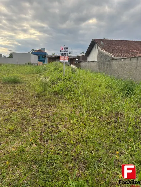 Foto 2 de Terreno / Lote à venda, 360m2 em Itapoa - SC