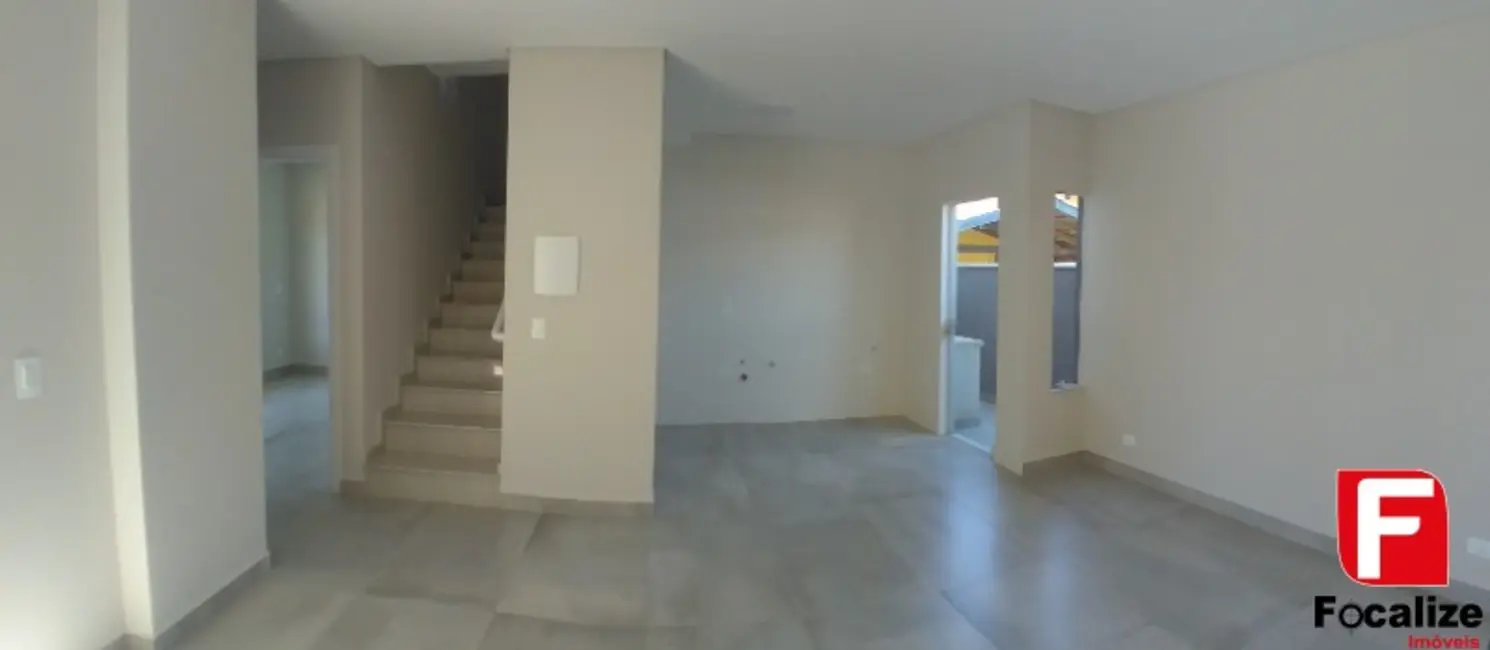 Foto 8 de Casa com 3 quartos à venda, 121m2 em Itapoa - SC