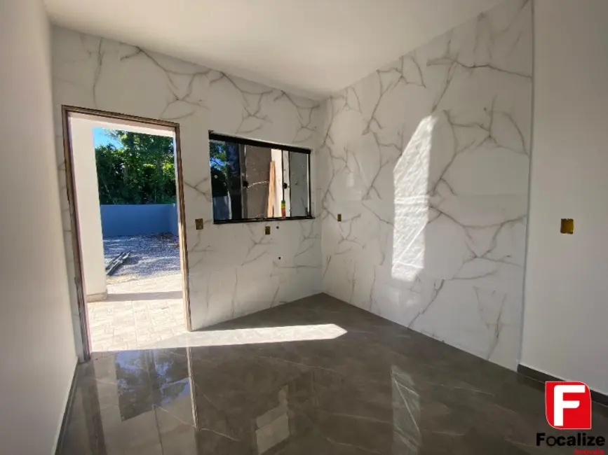Foto 6 de Casa com 2 quartos à venda, 60m2 em Itapoa - SC
