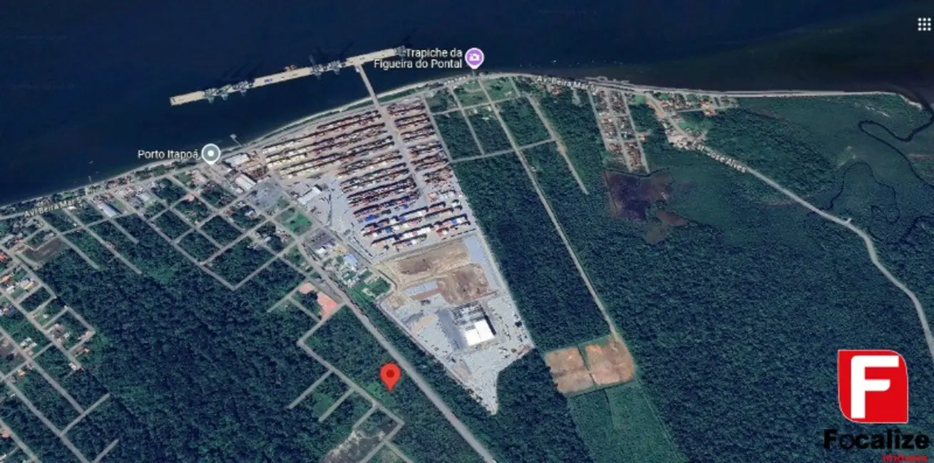 Foto 4 de Terreno / Lote à venda, 450m2 em Itapoa - SC