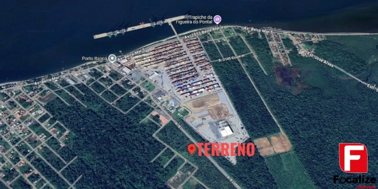 Foto 1 de Terreno / Lote à venda, 450m2 em Itapoa - SC