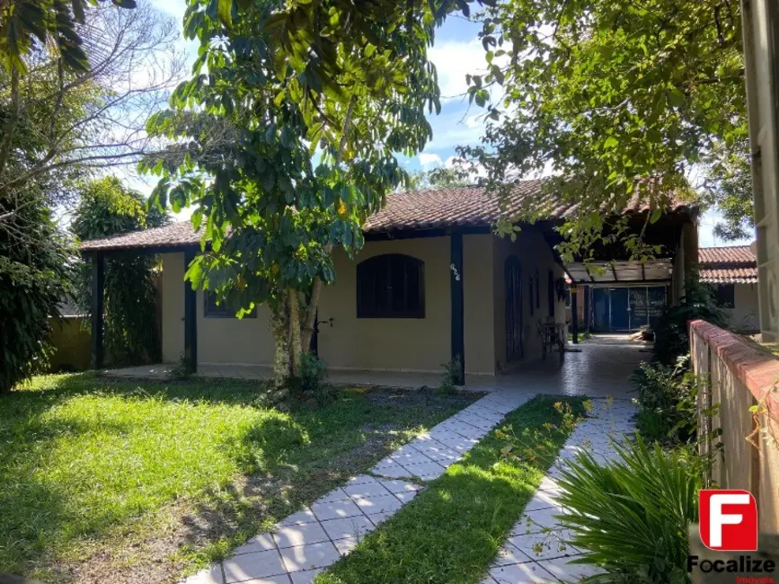 Foto 1 de Casa com 2 quartos à venda, 203m2 em Itapoa - SC