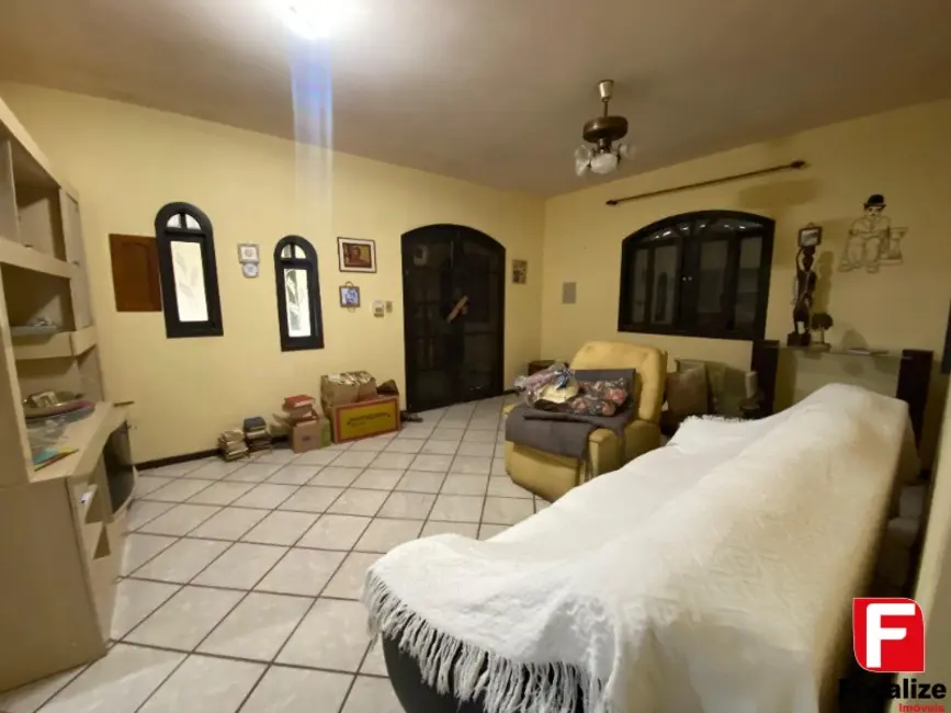 Foto 5 de Casa com 2 quartos à venda, 203m2 em Itapoa - SC