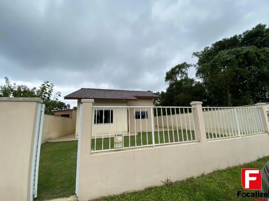Foto 2 de Casa com 3 quartos à venda, 81m2 em Itapoa - SC