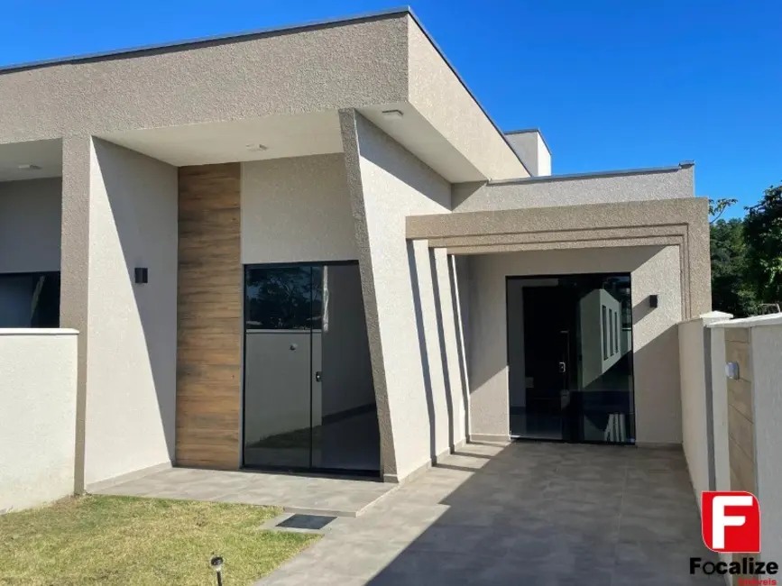 Foto 2 de Casa com 3 quartos à venda, 90m2 em Itapoa - SC