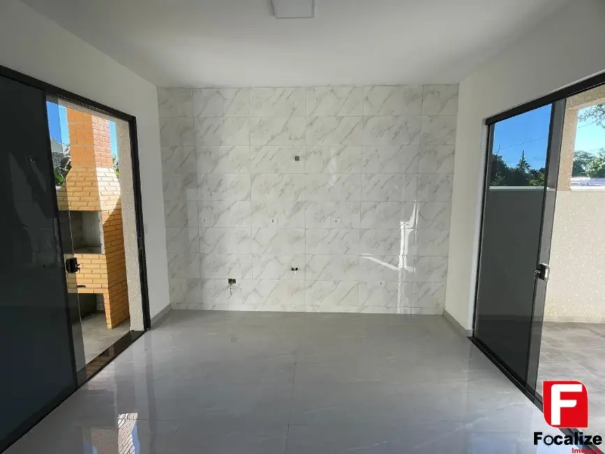 Foto 3 de Casa com 3 quartos à venda, 90m2 em Itapoa - SC