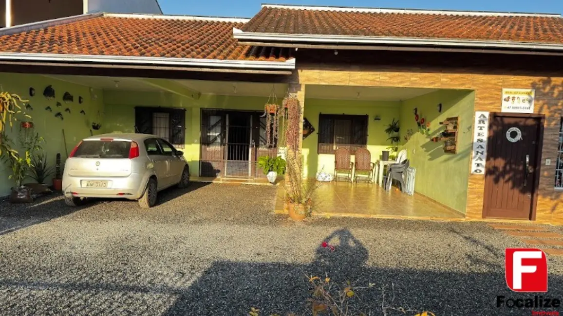 Foto 1 de Casa com 5 quartos à venda, 224m2 em Sao Francisco Do Sul - SC